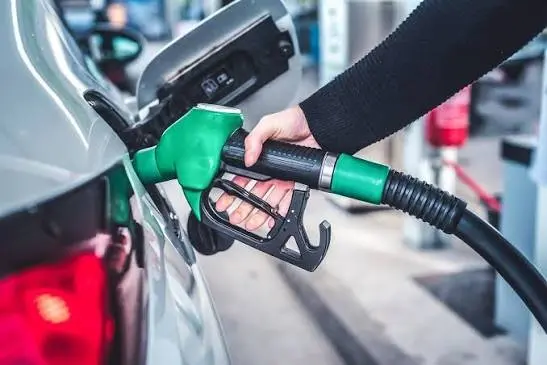 أسعار البنزين والسولار اليوم في مصر