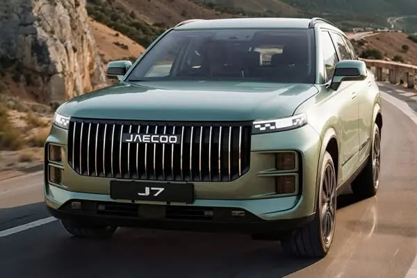 سيارة جايكو J7 SHS الهجينة القابلة للشحن