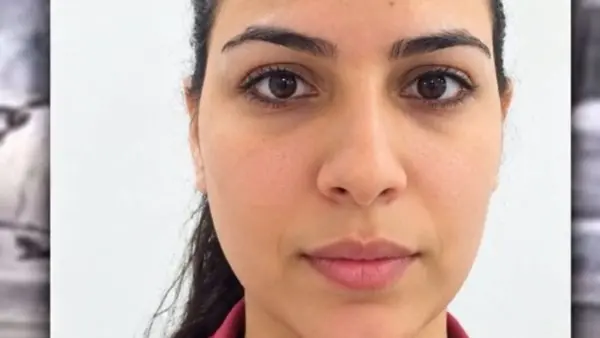 المضيفة المصرية عزة رمزي