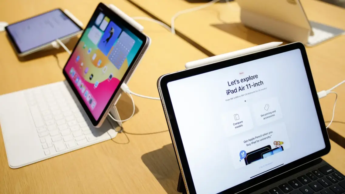 Apple Prepares to Unveil New MacBook Pro, iPads, and iPhone 17e