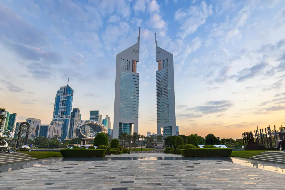 UAE weather forecast shows clear skies, falling temperatures, fog warnings, and active winds
