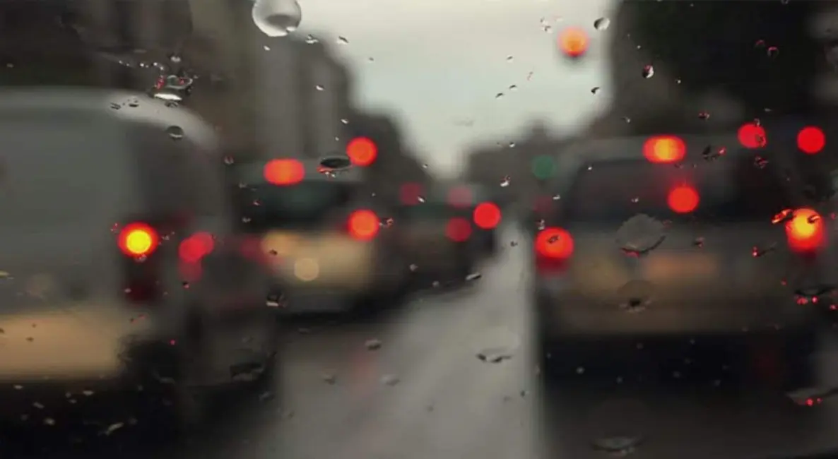 المركز الوطني للأرصاد يحذر من سحب ركامية وأمطار متفاوتة الشدة اليوم