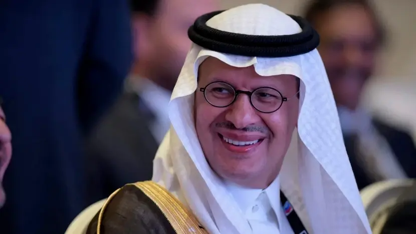 Saudi Arabia Develops Additional Oil Pipelines to Bypass the Strait of Hormuz