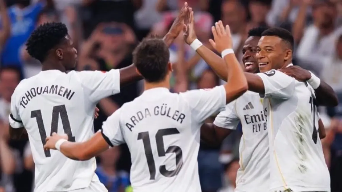 دين هاوسن يعود إلى قائمة ريال مدريد لمواجهة روما في دوري أبطال أوروبا