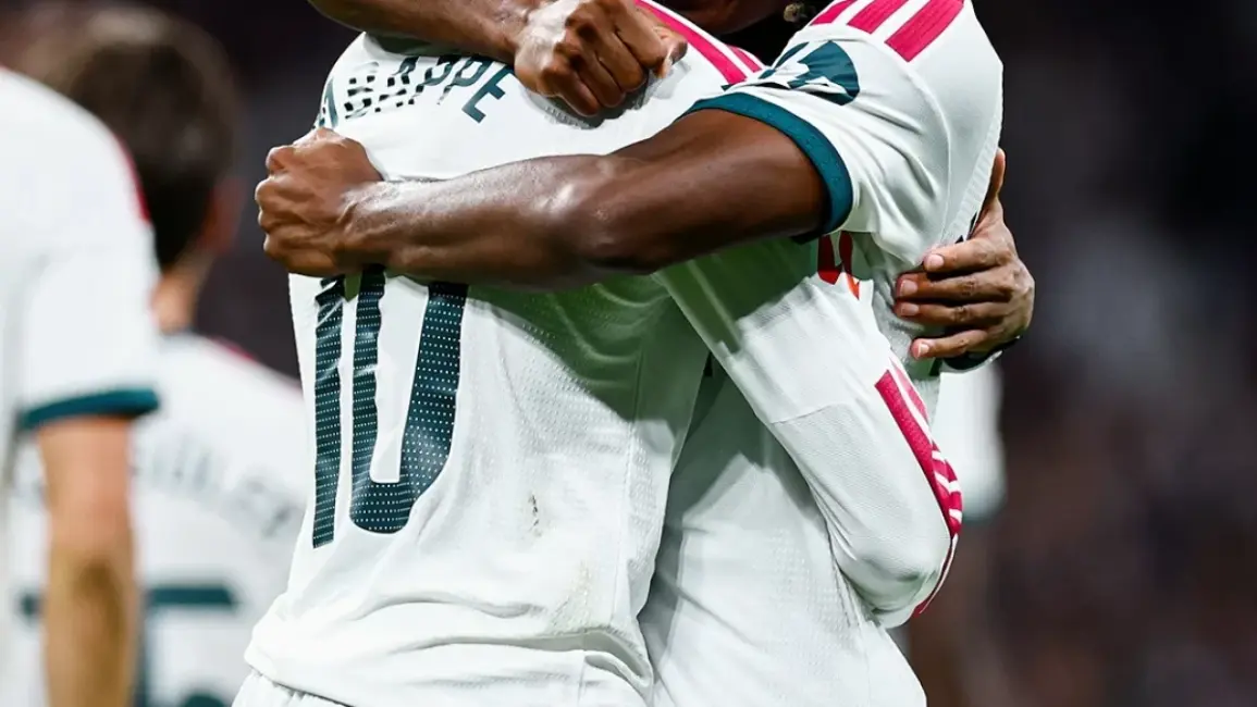 ملخص أهداف مباراة ريال مدريد وإشبيلية 4-1 قبل مواجهة برشلونة