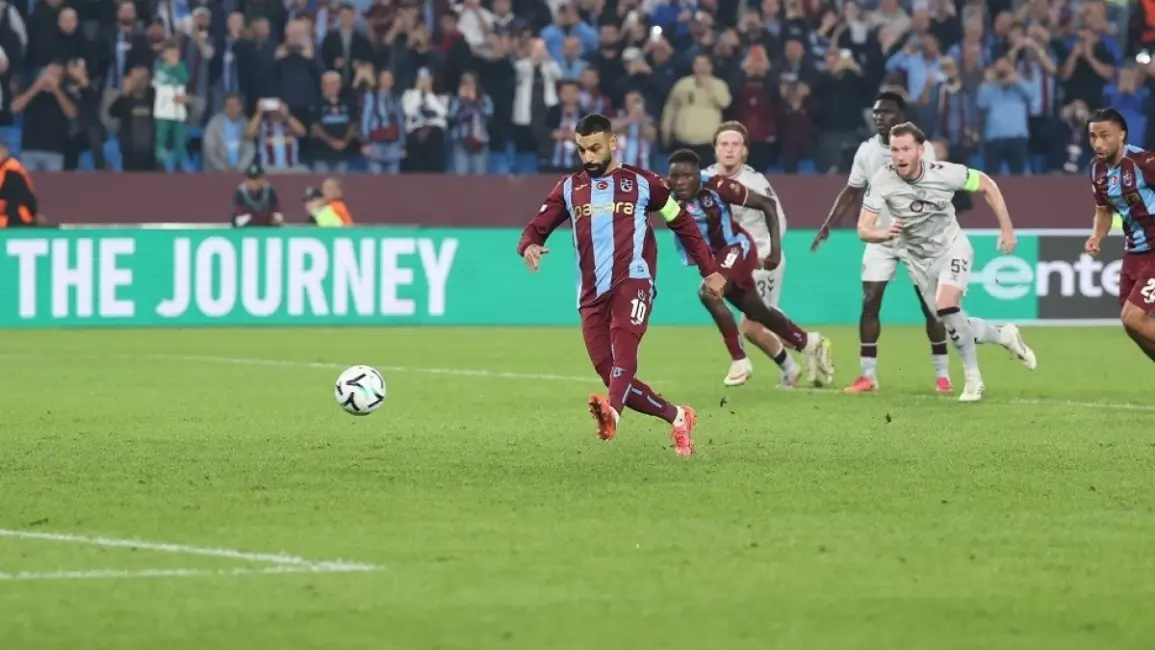 محمد صلاح يقود طرابزون سبور للفوز على هارتس في دوري المؤتمر الأوروبي