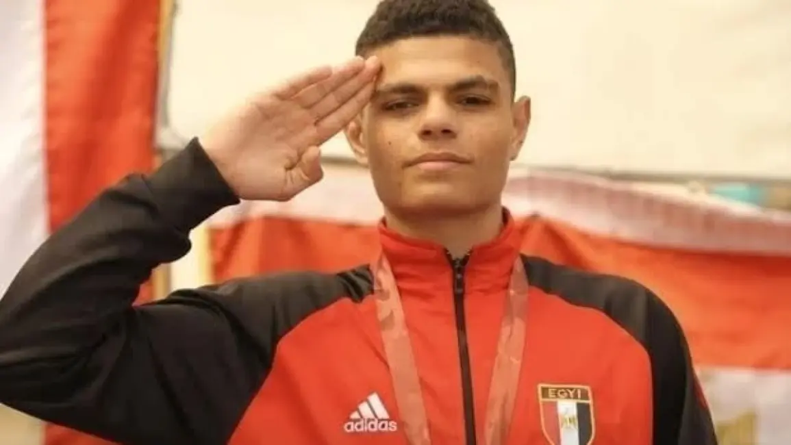 محمد حسام يحصد ذهبية أفريقيا للملاكمة في نيروبي بعد استبعاد منافسه الأوغندي