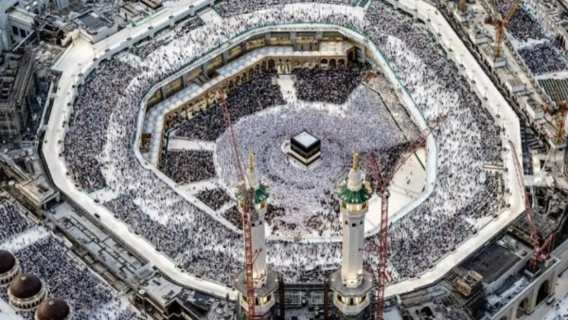 الدفاع المدني السعودي يعلن انتهاء الخطر في مكة وجدة والطائف وينبع