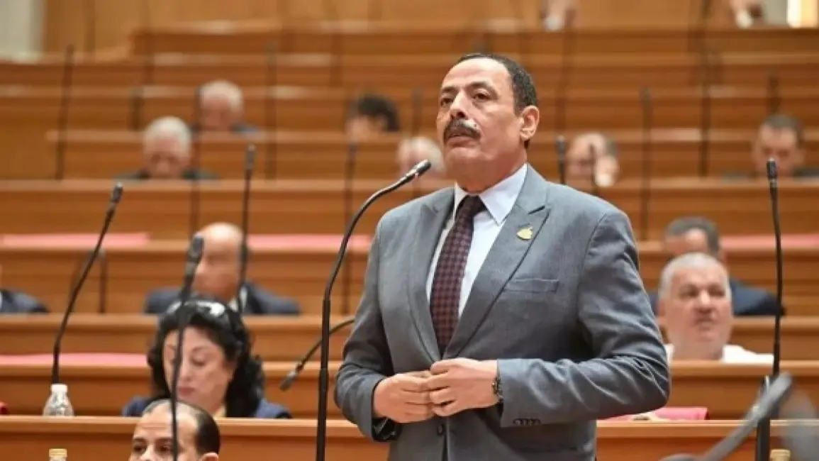 طلب إحاطة برلماني لإنشاء مدارس فنية بالمناطق الصناعية وربط المناهج بالمصانع