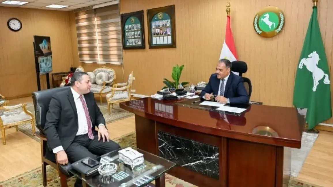 محافظ الشرقية يبحث مع رئيس الموارد المائية تطوير الري وحماية حقوق المزارعين