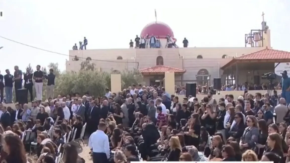 تشييع رسمي وشعبي لضحايا الهجوم المسلح قرب كنيسة حمود في الكرك