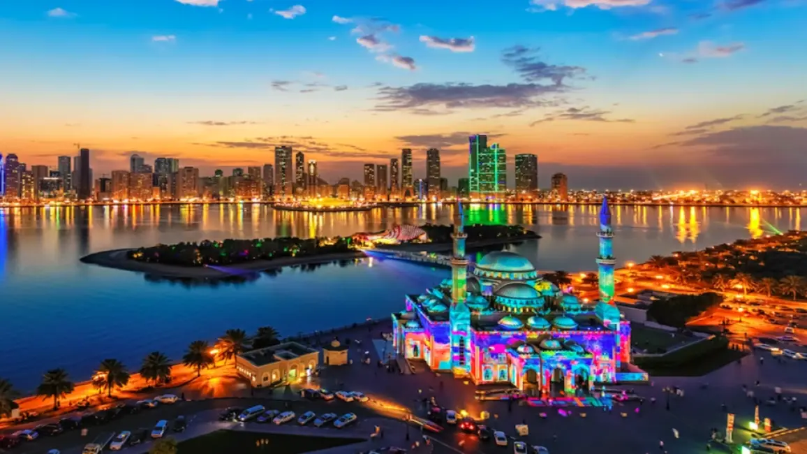 الشارقة تستضيف المؤتمر الدولي للناشرين 2028 وتعزز مكانة الإمارات مركزاً عالمياً لصناعة النشر