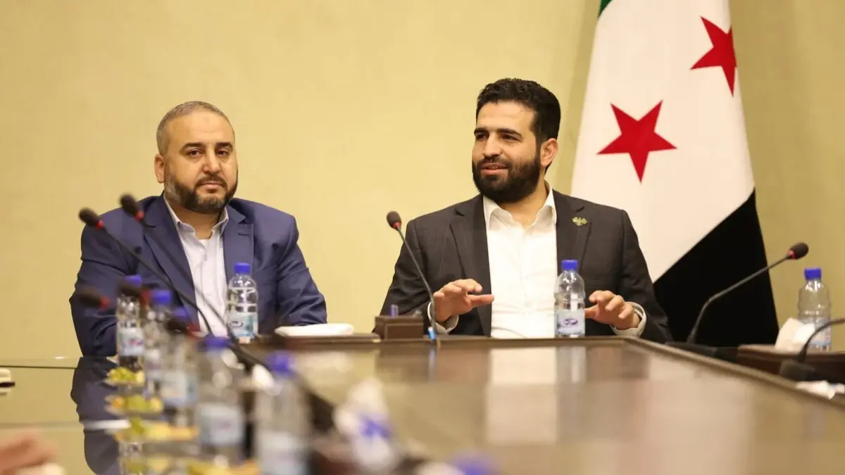 الاتحاد الأوروبي يقرر رفع العقوبات عن وزيري الداخلية والدفاع السوريين