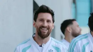 بيدري: ميسي أعظم من لعب لبرشلونة والأرجنتين فريقي الثاني