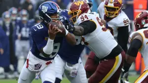 Commanders’ Daron Payne Expected to Miss Extended Time With Foot Injury