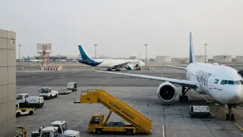 طيران الكويتية