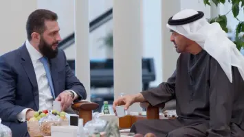 مراسم استقبال أحمد الشرع في الإمارات