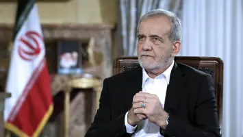 مسئولون إيرانيون في مؤتمر صحفي
