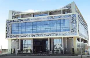 وزارة الموارد البشرية والتوطين الامارتية