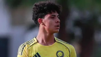 كريستيانو رونالدو يحتفل بتتويجه مع فريق النصر السعودي