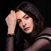 anne hathaway
