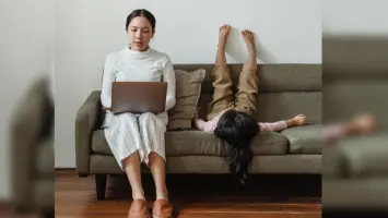 UAE: Parliamentary Proposal for a Remote Work System for Mothers in Government