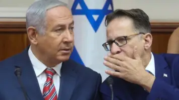 إسرائيل: رئيس مكتب نتنياهو  مشتبه به في ابتزاز ضابط بالجيش