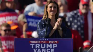 "ألينا حبة"... مرشحة محتملة لمنصب سكرتيرة صحافية للبيت الأبيض