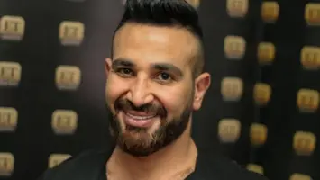 النجم أحمد سعد يعلن عن موعد زفافه من علياء بسيوني