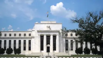 البنوك المركزية العالمية تبدأ في إنهاء ملف أسعار الفائدة لعام 2024