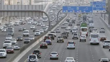 Dubai: Multi-Vehicle Accident on Sheikh Zayed Road Leads to Traffic Delays