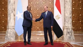 مصر تشدد على دعم سيادة الصومال ووحدة وسلامة أراضيه