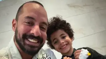 اصابة نجل الفنان عمرو وهبة بمرض في الجهاز المناعي