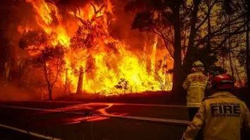 حرائق الغابات في أستراليا تخرج عن السيطرة وسط تحذيرات من موسم صيفي خطير
