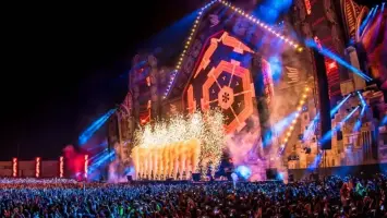 مهرجان بلد بيست... احتفالية موسيقية إبداعية تنبض بالحياة في جدة التاريخية