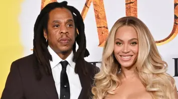 المغنية الأمريكية "بيونسيه" تدعم زوجها "جاي زي" رغم قبول دعوى الاغتصاب المقدمة ضده