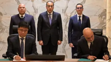 مصر: توقيع اتفاقية إنشاء مصنع سيارات «إم جي» بإستثمارات 135 مليون دولار