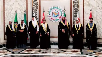 دعوة خليجية لإنهاء العقوبات الدولية على سوريا وتعزيز الوحدة الوطنية