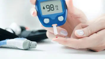 أطعمة تزيد من مستويات السكر في الدم دون أعراض ظاهرة