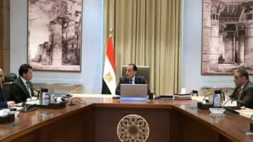 رئيس الوزراء يتابع ملف تصدير العقار ويستعرض جهود التسويق الإلكتروني