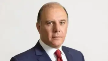 كريم سعيد يتولى رئاسة مصرف لبنان بعد حصوله على 17 صوتاً من أصل 24