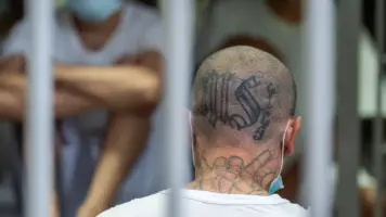 اعتقال زعيم خطير لعصابة MS-13 يبلغ من العمر 24 عاماً في فرجينيا