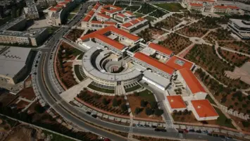 الجامعة اللبنانية تعلن عن حاجة للتعاقد مع أساتذة في كلية العلوم للعام الجامعي 2025-2026