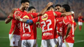 الأهلي يعلن استكمال الدوري المصري بعد حل أزمة مباراة القمة
