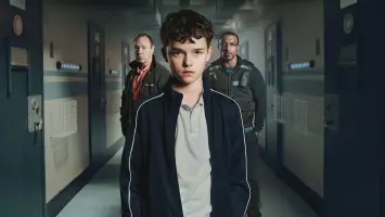 الحكومة البريطانية تعلن عرض مسلسل «مراهق العائلة» في المدارس رغم الجدل