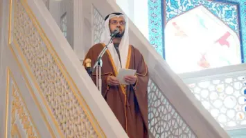 الدرعي يلقي خطبة الجمعة في جامع موسكو الكبير