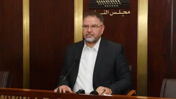 النائب علي فياض يؤكد التمسك بحقوق لبنان في مواجهة التهديدات الإسرائيلية