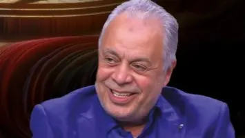 مهرجان الفضاءات المسرحية يحتفي بالدكتور أشرف زكي في انطلاقته الأولى