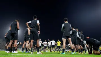 ديربي جدة رقم 98: صدام بين الاتحاد المتصدر والأهلي في منافسة مثيرة