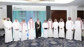 مجموعة فهد نواف الزير تعلن عن وظائف للجنسين برواتب تصل 10 آلاف ريال